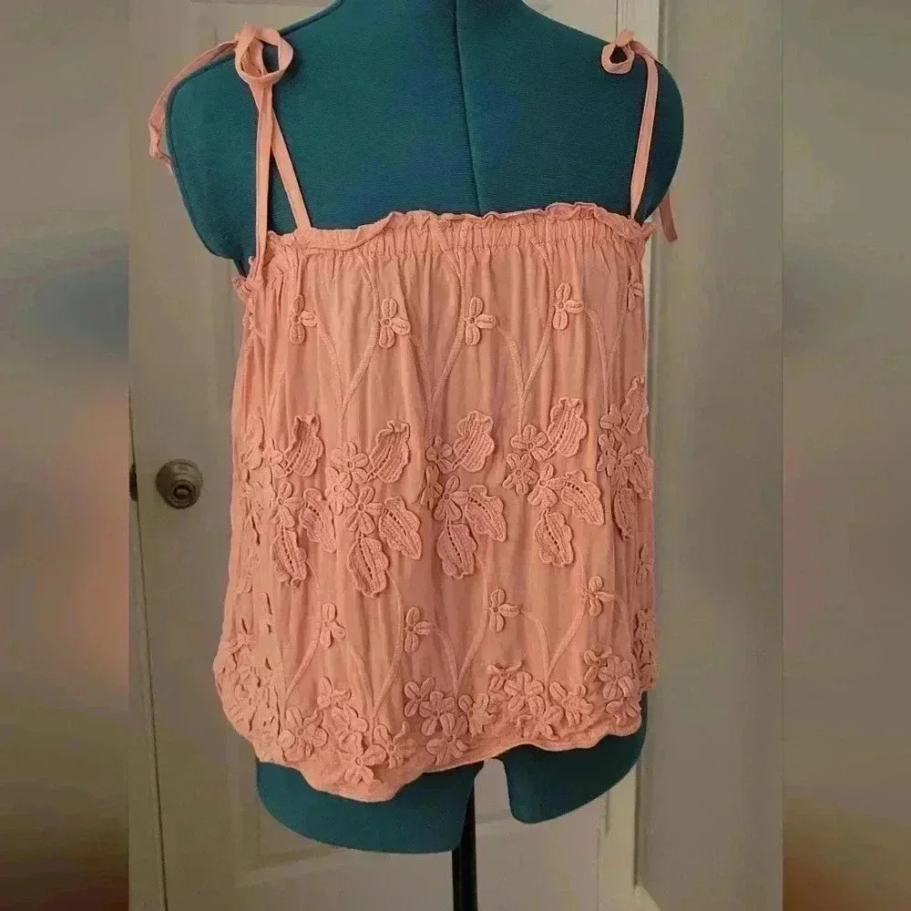 H&M 6 Pink Strappy Floral Applique Tank with Tie Straps
